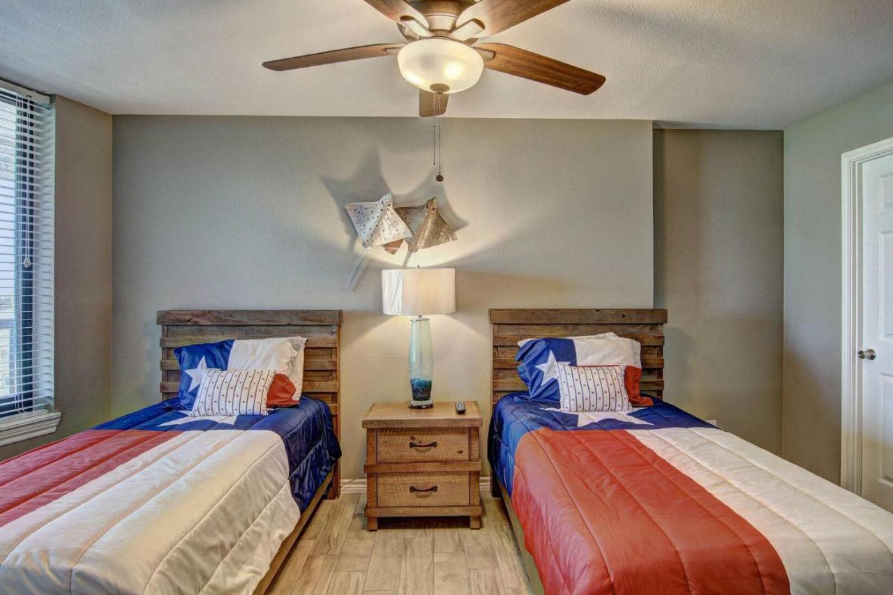 Stunning Ocean View And Tranquility In This 2 Bedroom 2 Bath Port Aransas Exterior photo